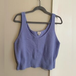 ⭐️fuzzy soft lavender tank top